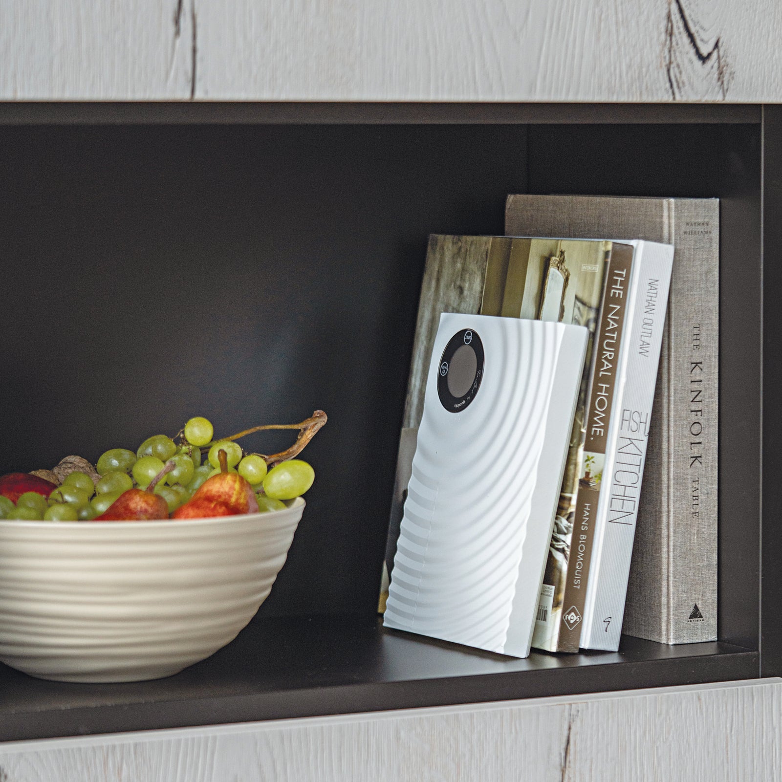 123600156-guzzini-icons-21cm-ripples-electronic-5kg-scale-white