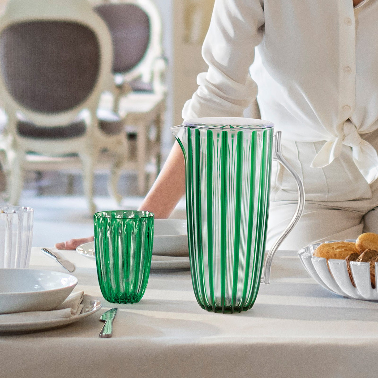 12380069-guzzini-dolcevita-27cm-1-75l-pitcher-w-lid-emerald
