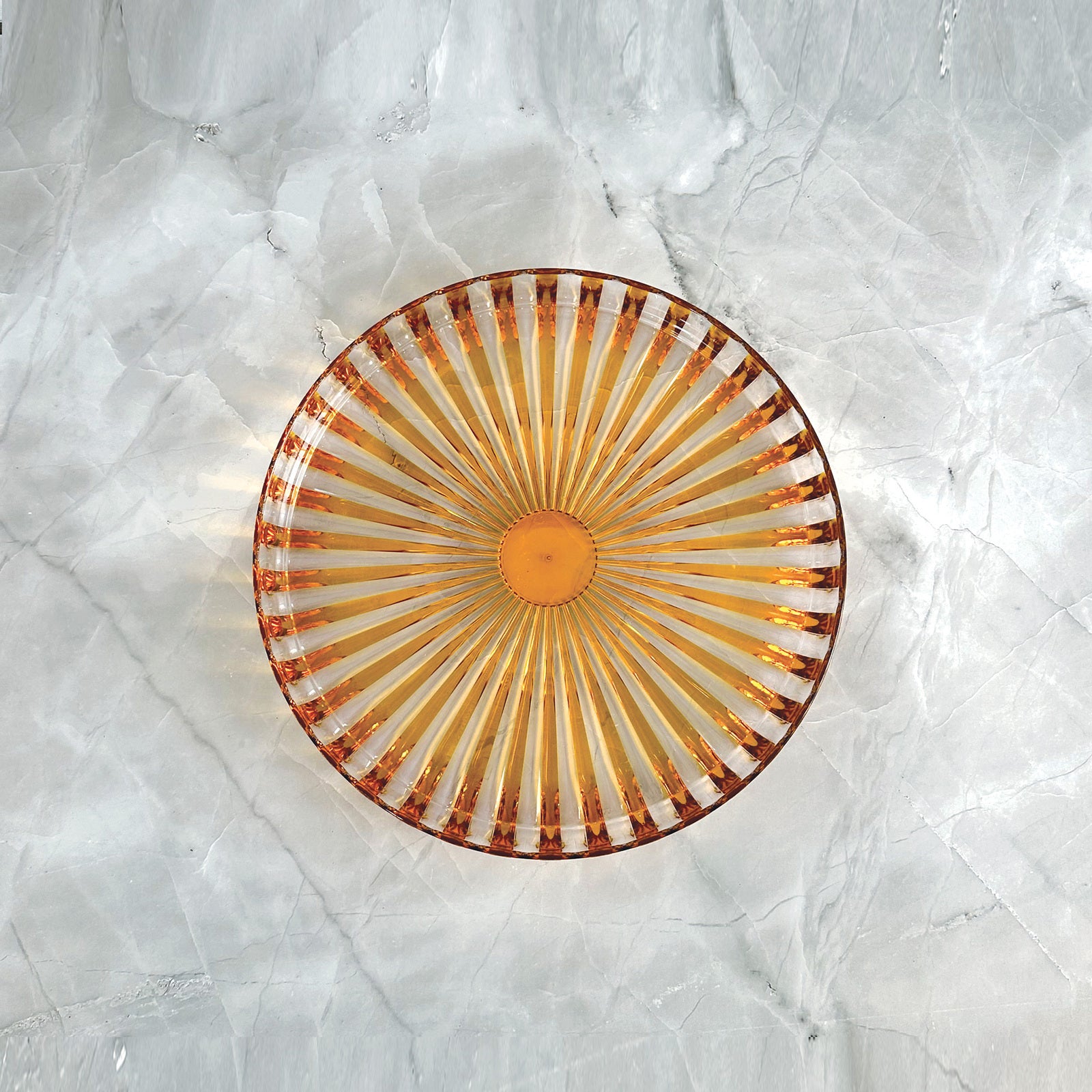 125701151-guzzini-dolcevita-31cm-round-serving-tray-amber