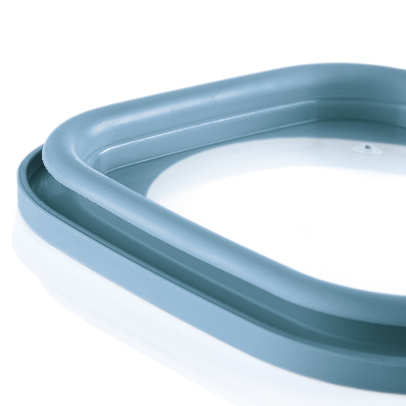 170705189-guzzini-store-more-2-8l-shallow-airtight-container-mitt-mid-blue