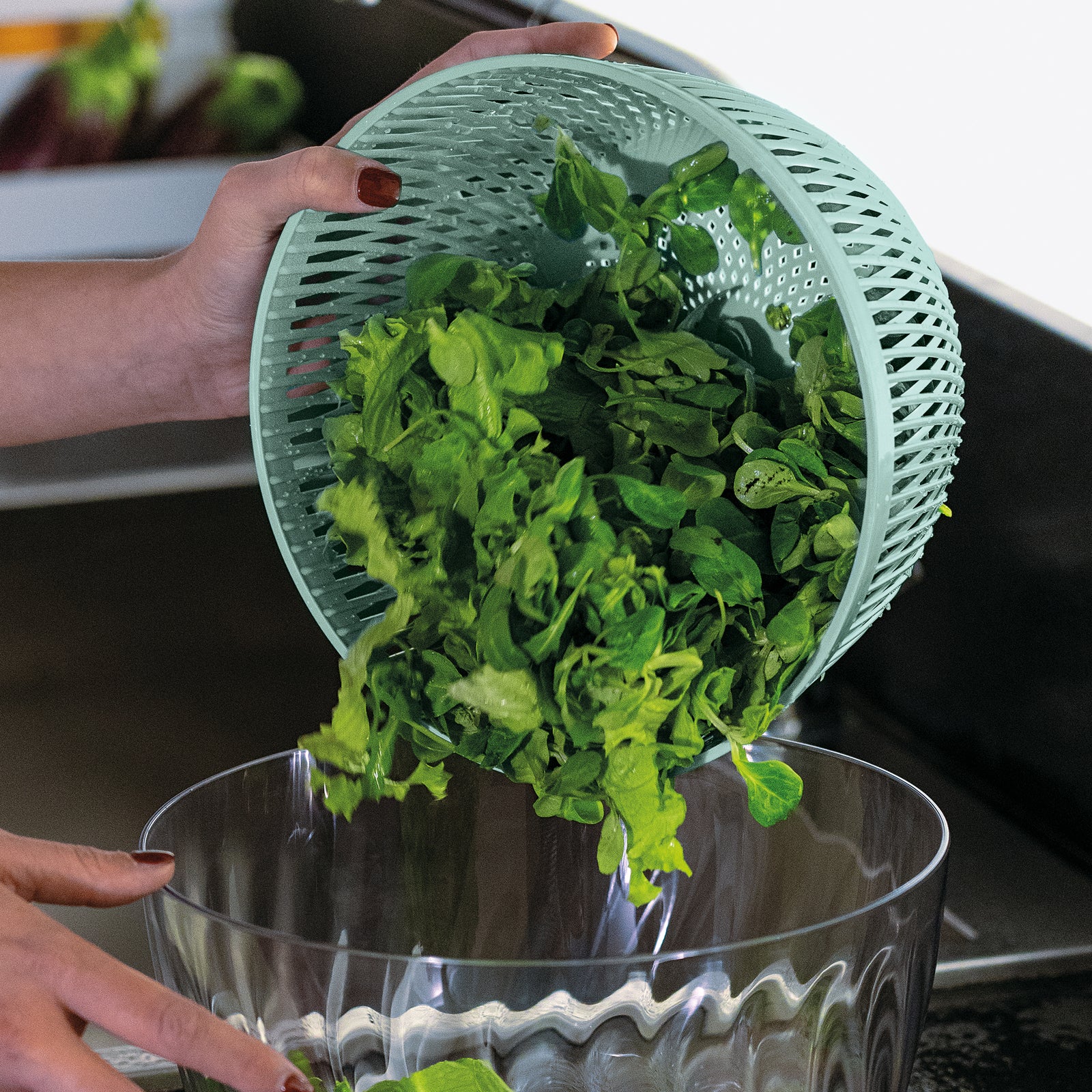 170900175-guzzini-kitchen-active-design-19cm-4l-plastic-salad-spinner-w-lid-olive-green