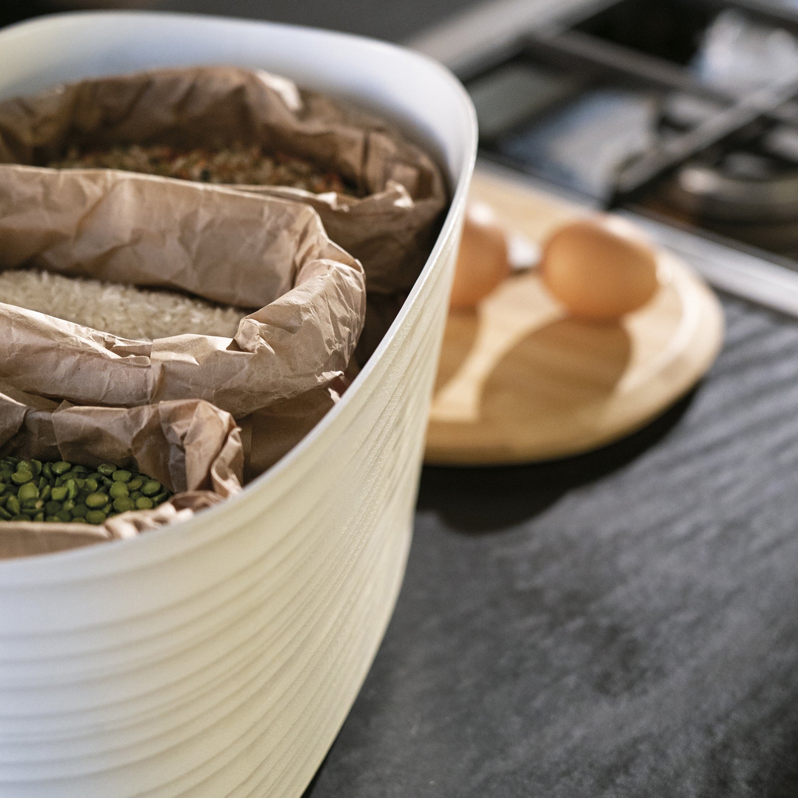 179600158-guzzini-earth-tierra-39-2cm-10l-bread-box-bin-taupe