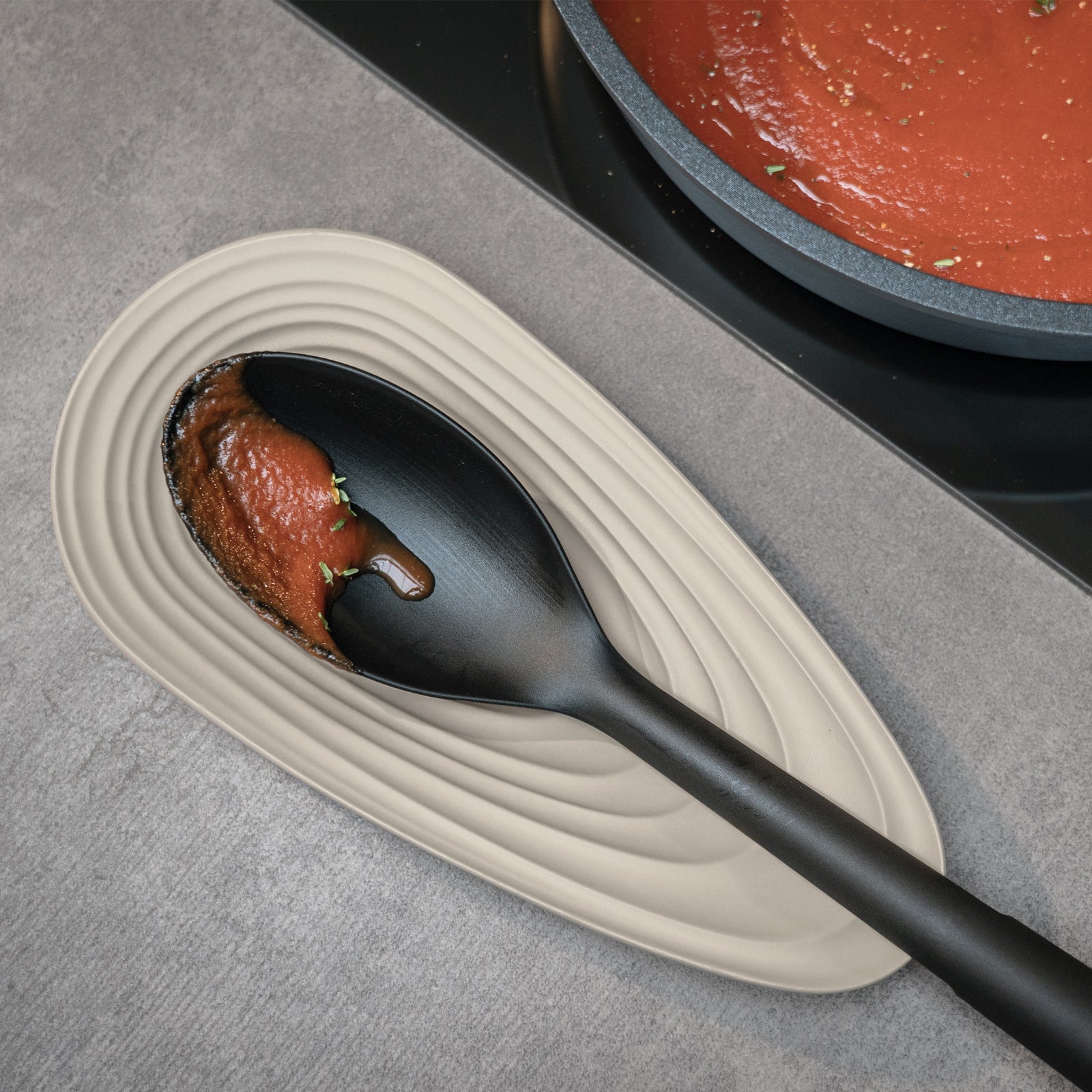 17990033-guzzini-eco-kitchen-keep-clean-25cm-plastic-laddle-rest-matt-grey