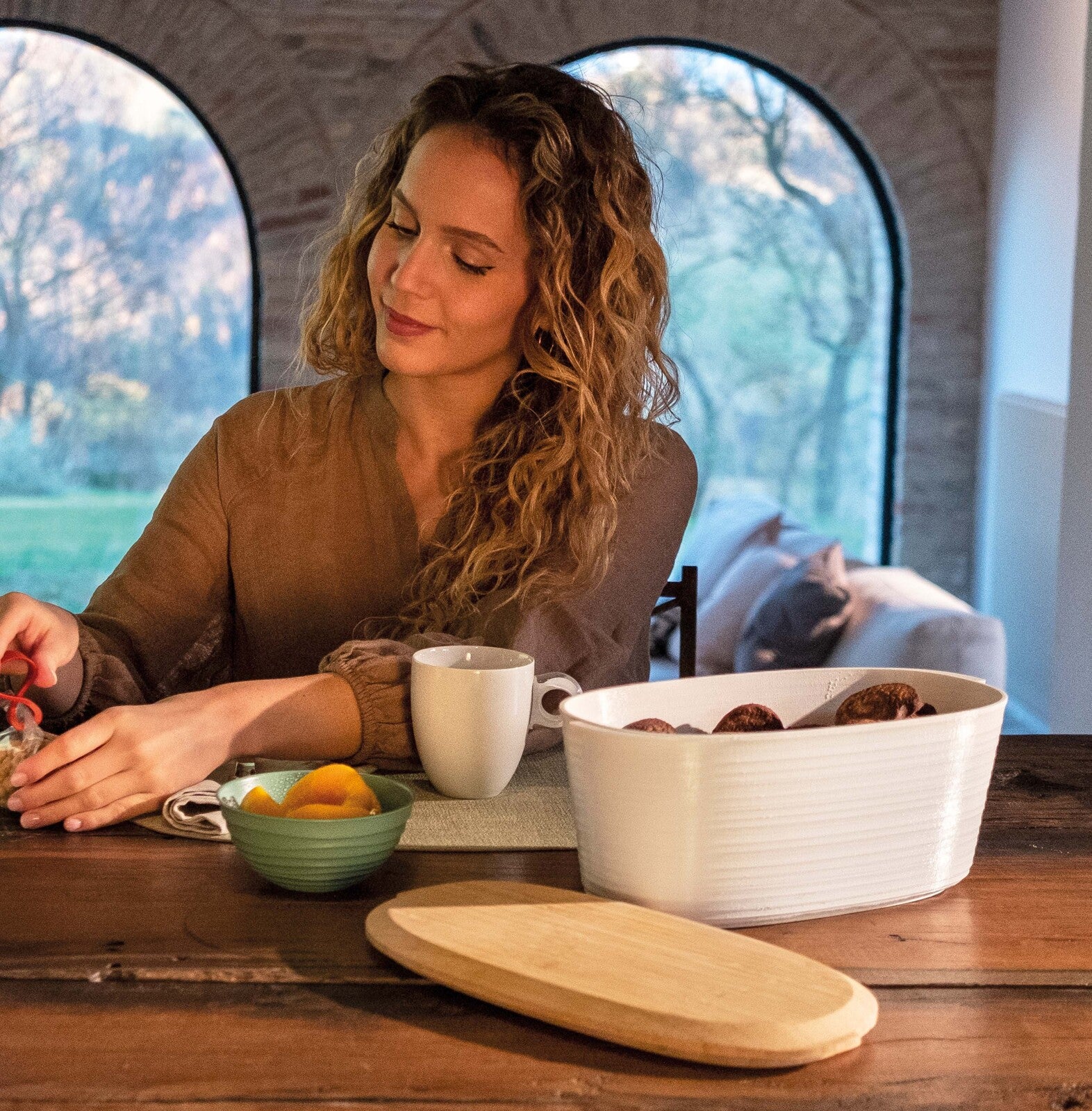 197300158-guzzini-earth-tierra-container-for-bread-confectionery-taupe