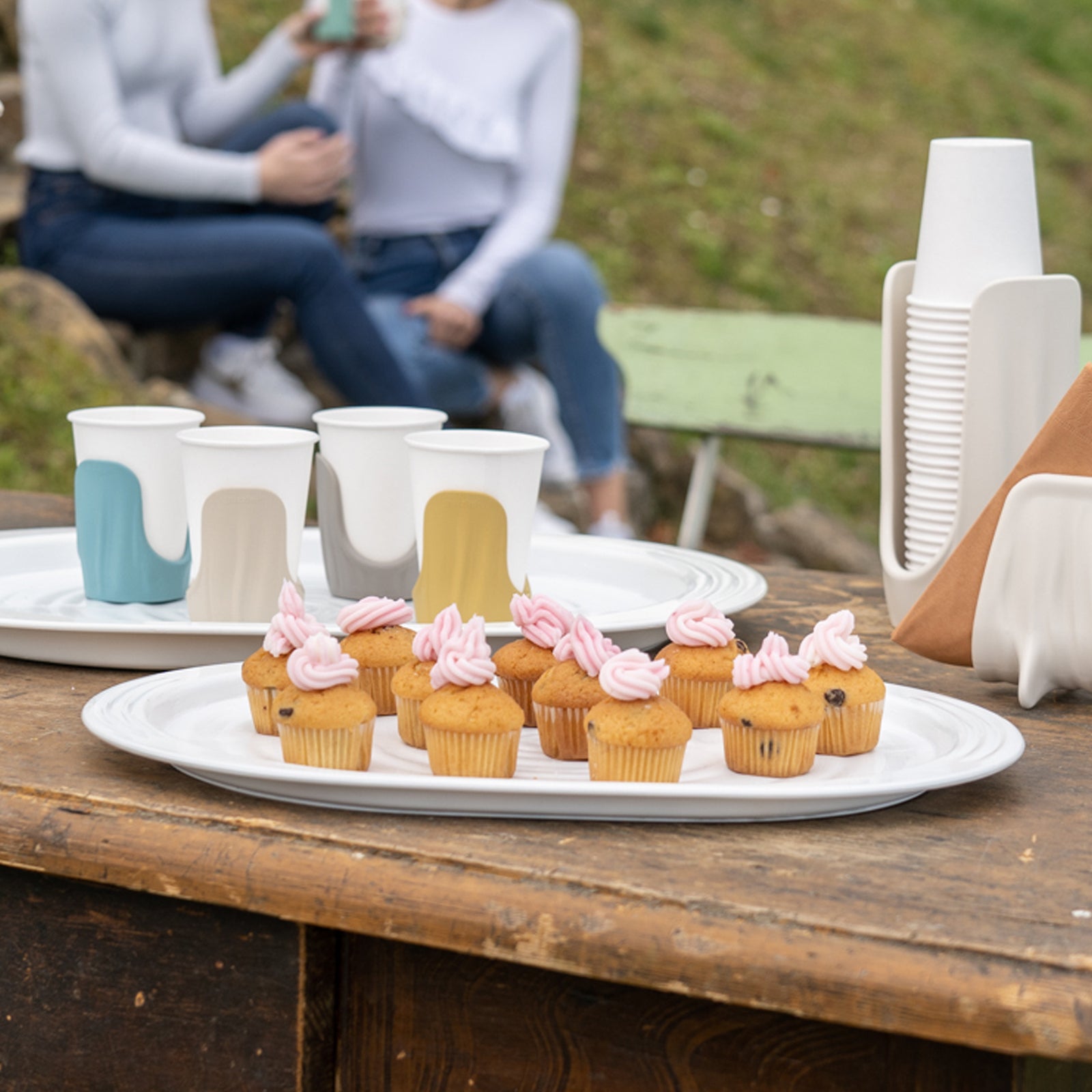 197401156-guzzini-earth-tierra-47-5cm-plastic-tray-large-white