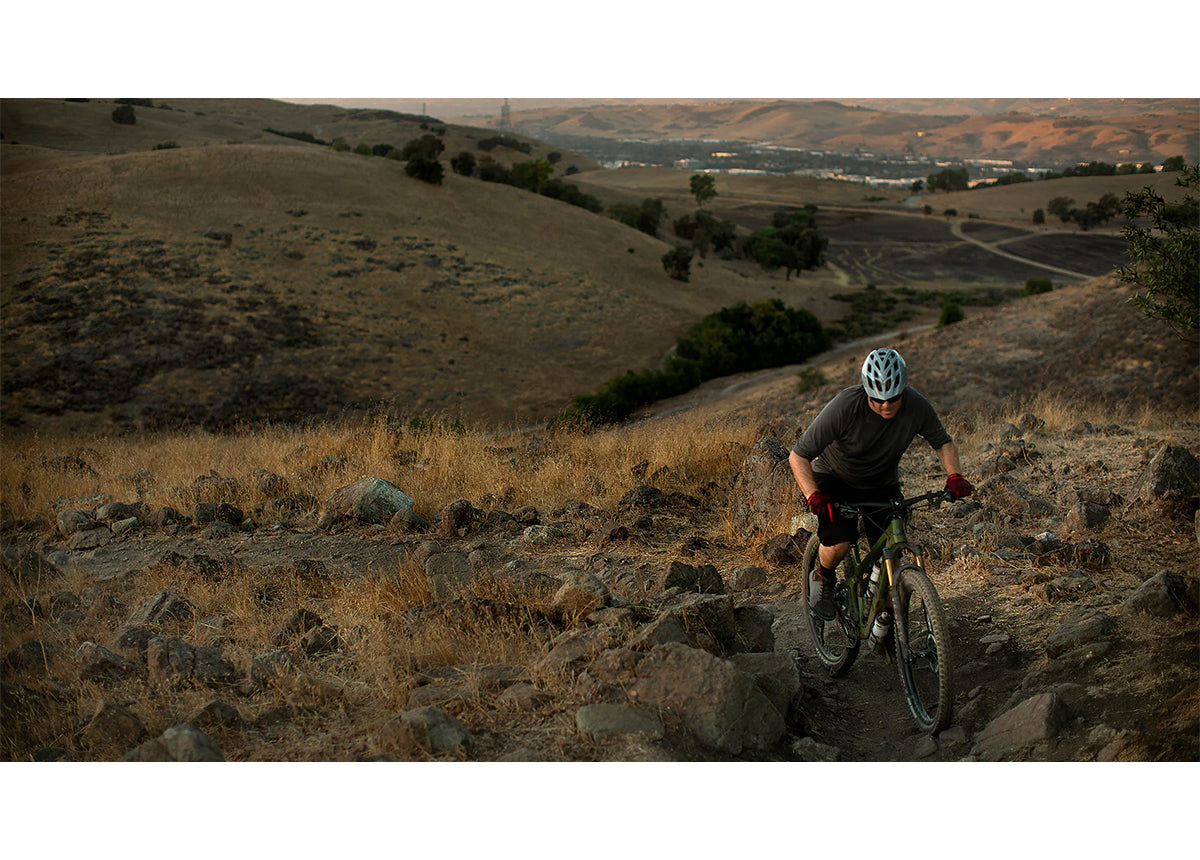 221218126-kali-chakra-52-57cm-solo-helmet-protection-s-m-solid-white