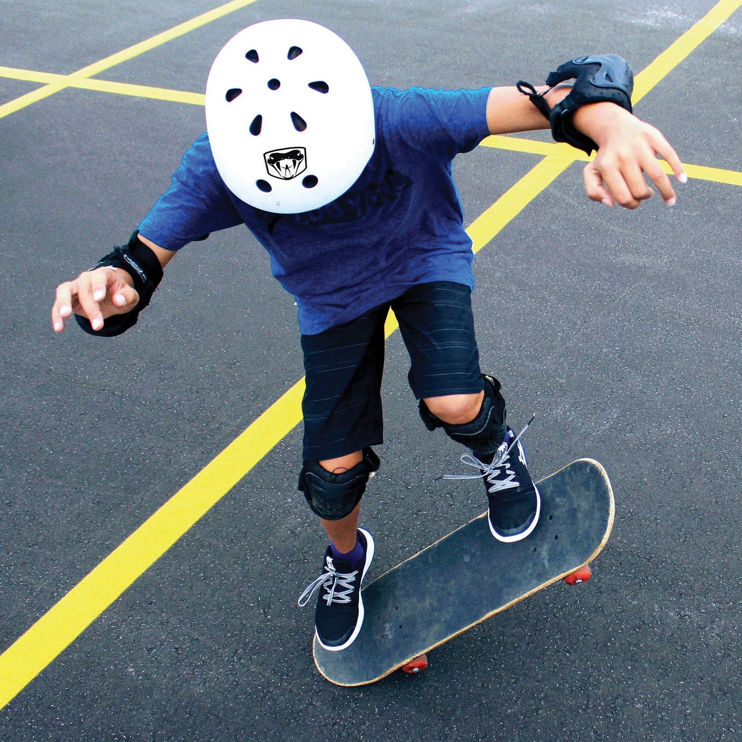 81029605-adrenalin-skate-scooter-helmet-white