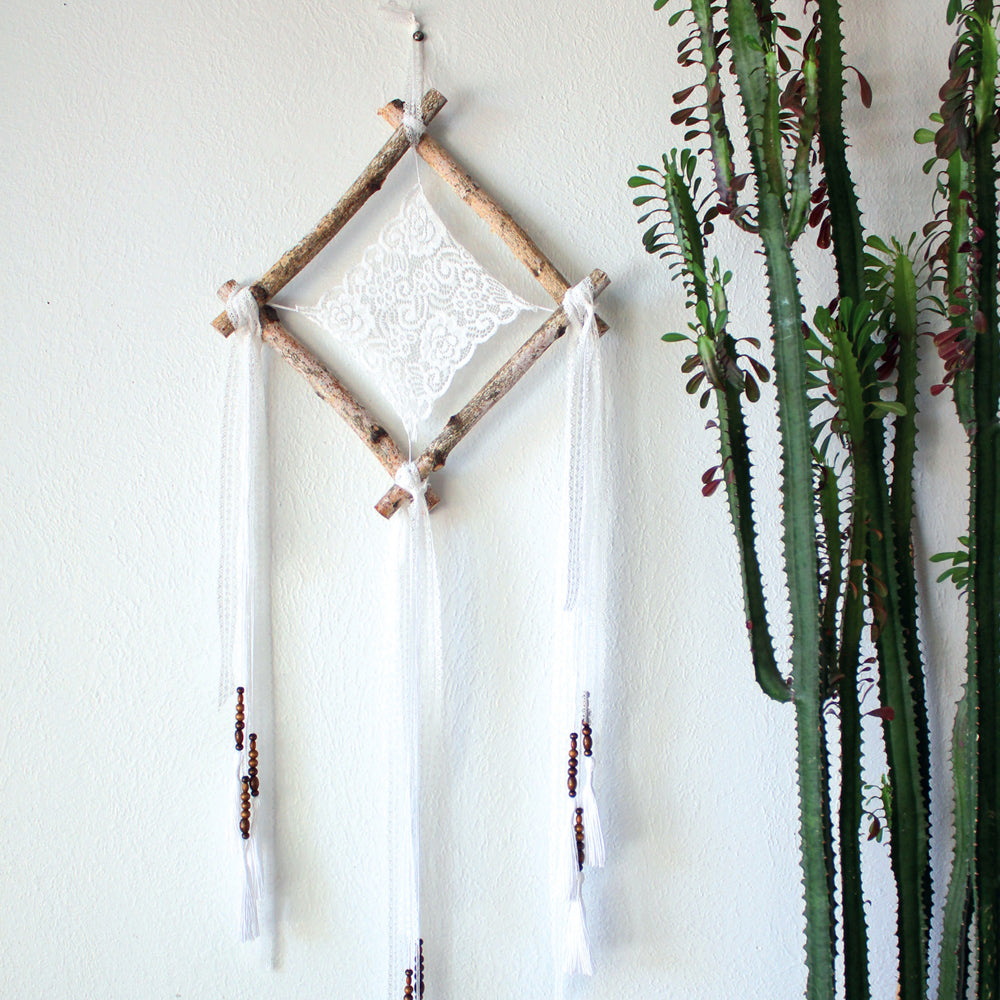 Dreamcatcher Create Your Own Wall Decor DIY Box Set