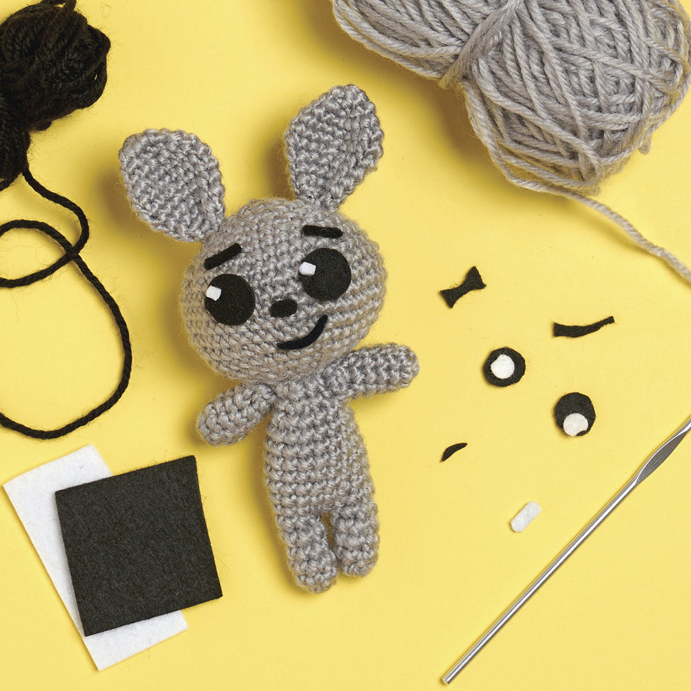 OMC! Get Hooked! Kids Fun Crochet Kit Creative Craft
