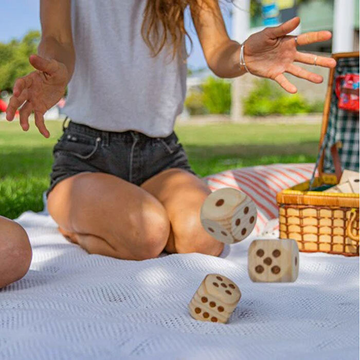 Formula Sports 5cm Yatzy Outdoor Wooden Dice Outdoor Toy