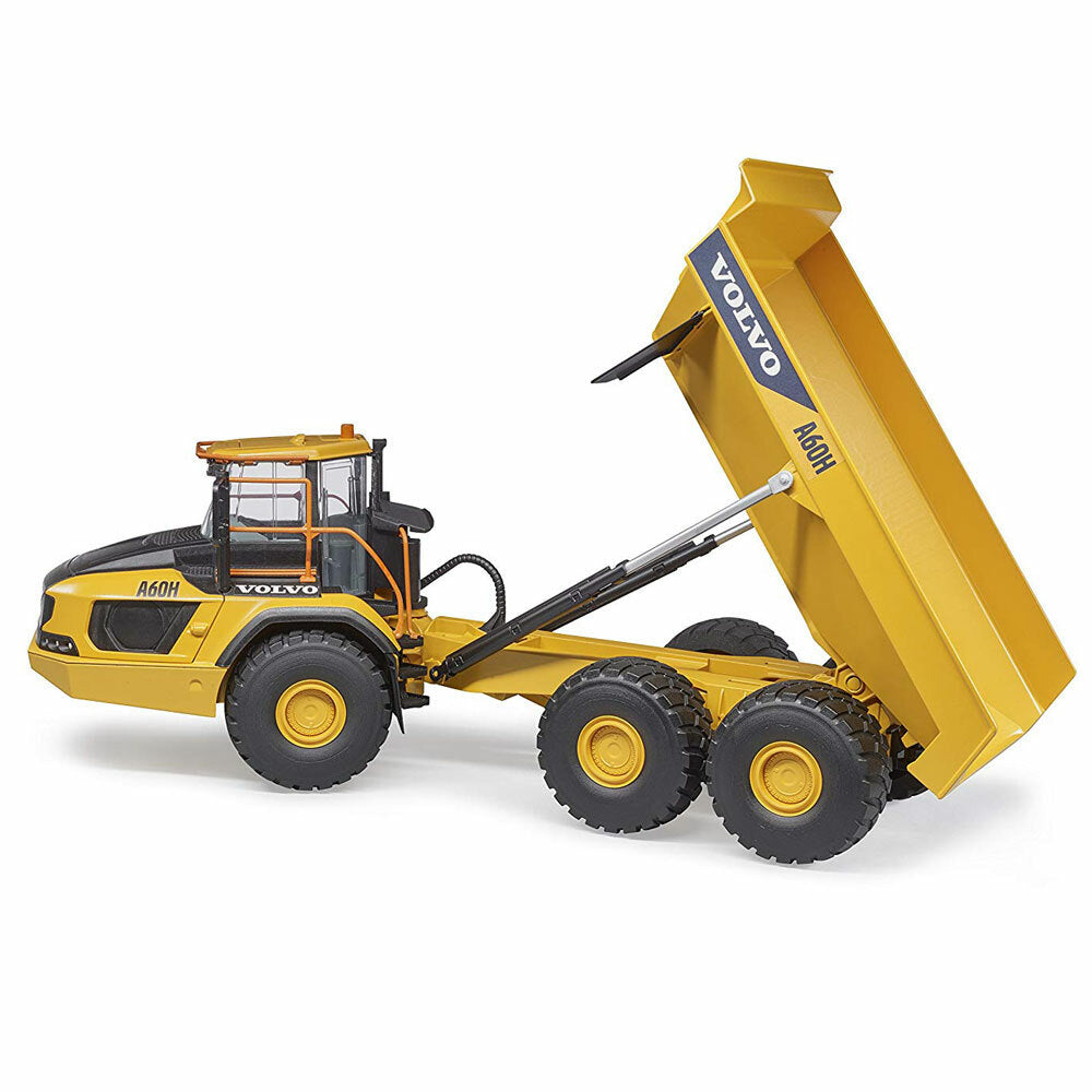 02455-bruder-1-16-volvo-a60h-hauler