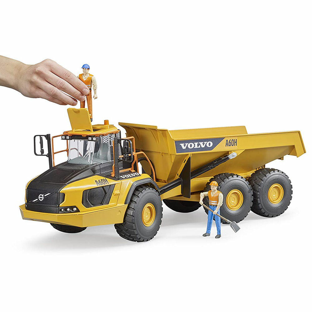 02455-bruder-1-16-volvo-a60h-hauler