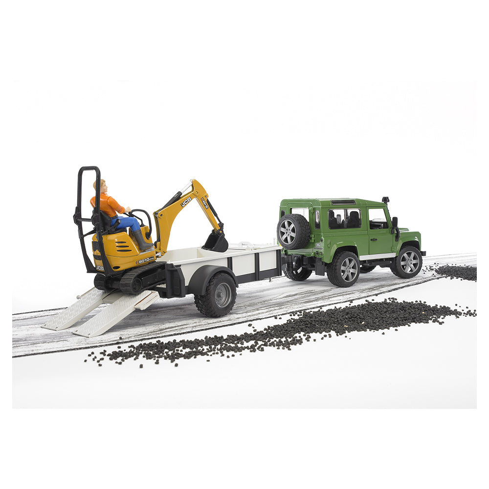 02593-bruder-land-rover-defender-w-axle-trailer