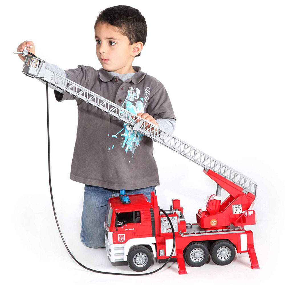 02771-bruder-1-16-man-tga-fire-engine-w-water-pump-light-sound-module