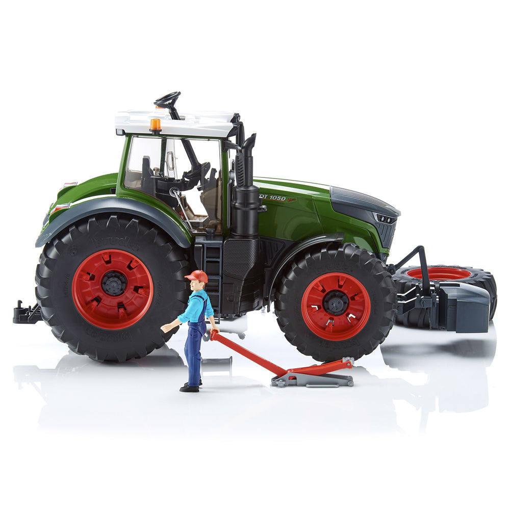 240-04041-bruder-1-16-fendt-1050-vario-tractor-with-toy-mechanic-garage-equipment-4y