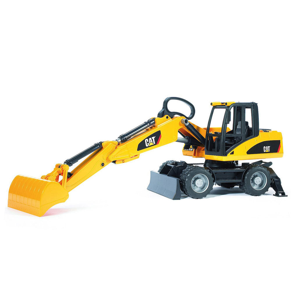 24002445-bruder-1-16-caterpillar-wheeled-excavator-toy-4y