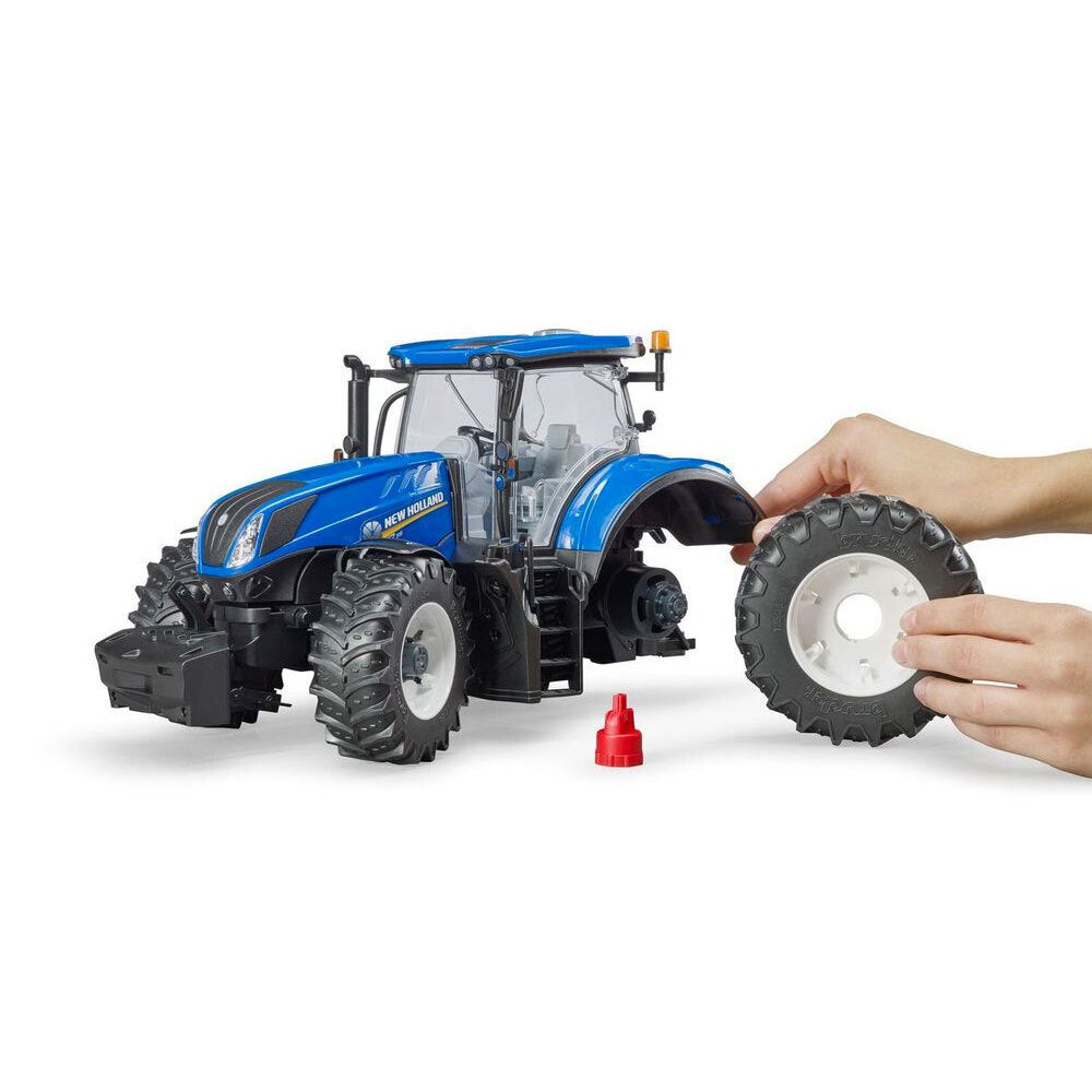 24003120-bruder-1-16-holland-t7-315-scale-model-truck-kids-toy-3y