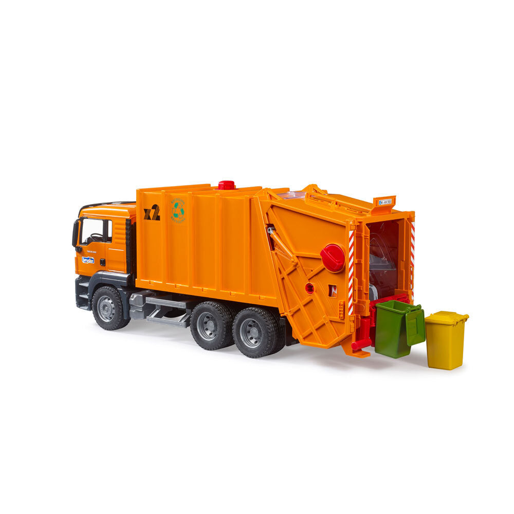 24003760-bruder-1-16-man-tgs-garbage-truck-scale-model-kids-toy-3y