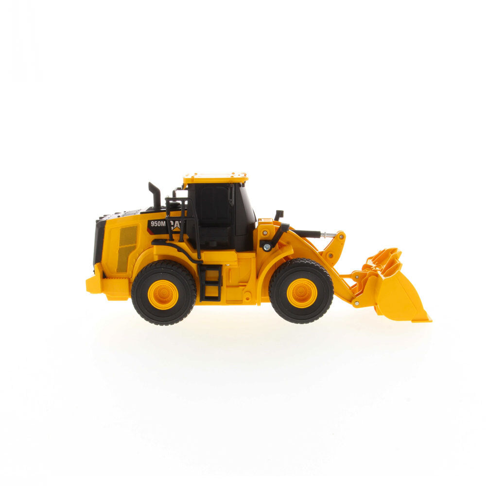 42223003-diecast-masters-1-35-rc-cat-950m-wheel-loader-scale-model-kids-toy-8y
