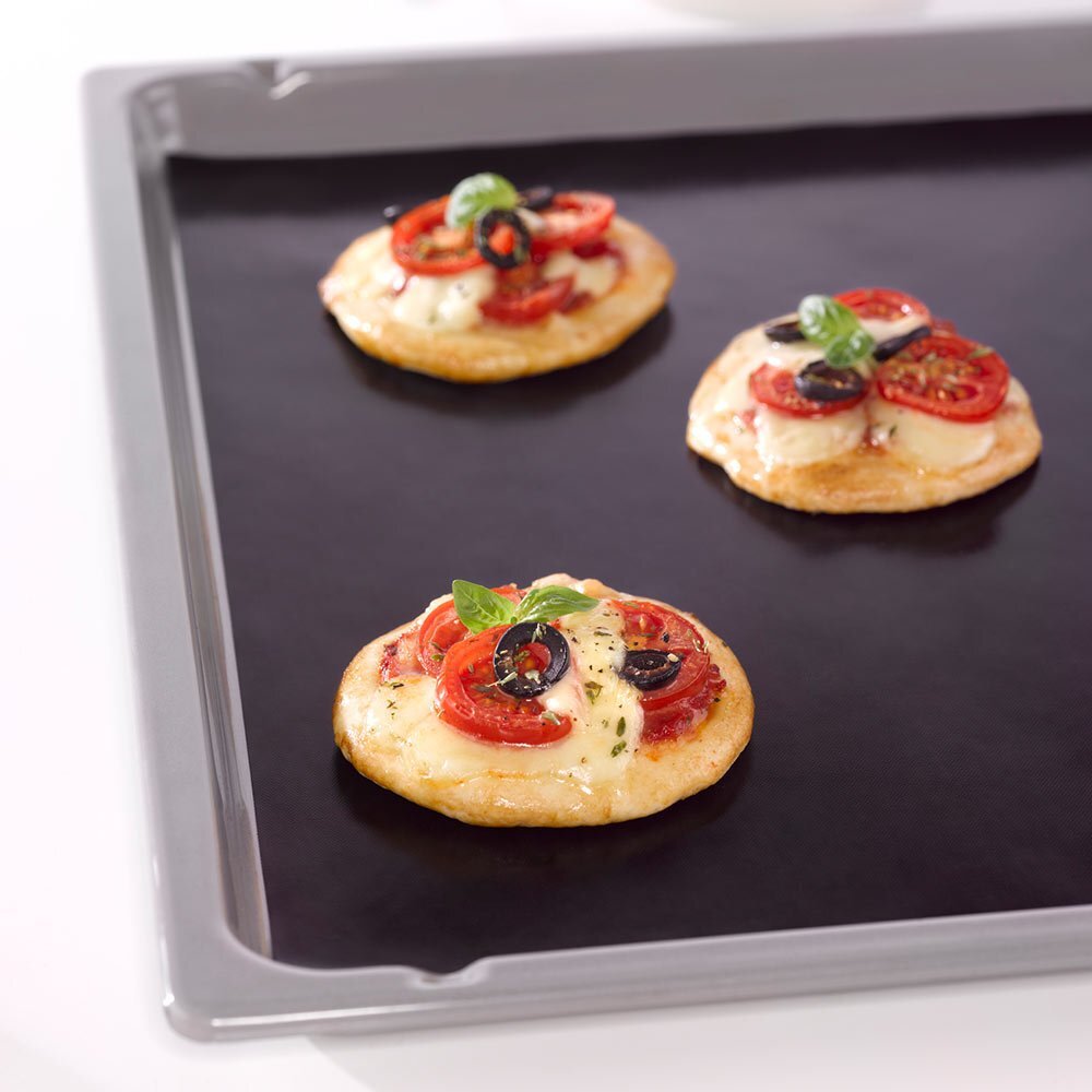 1-bbb-477-nostik-regular-reusable-36cm-bake-liner-non-stick-mat-black