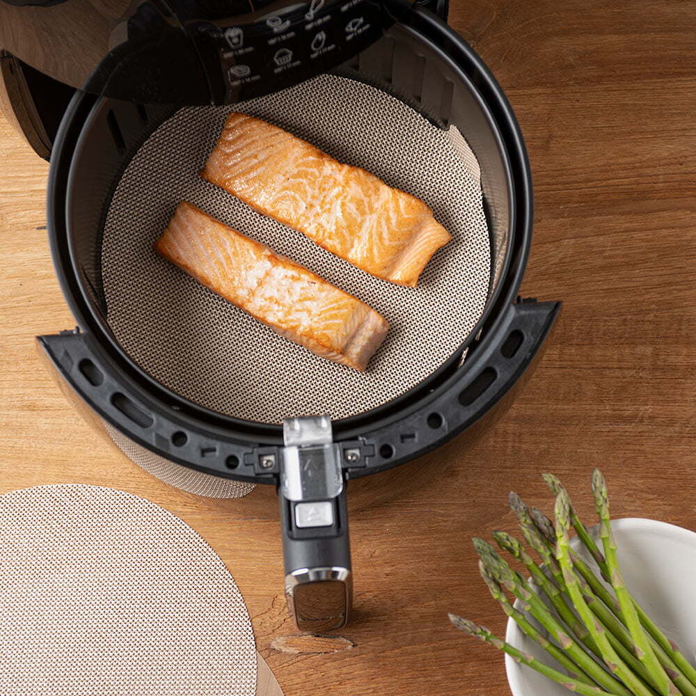 1-eee-774-2pc-nostik-round-non-stick-air-fryer-liner-set-beige