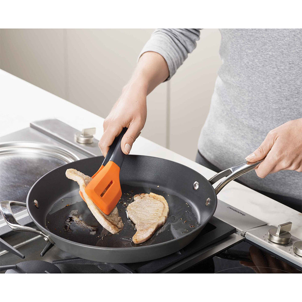 10142-joseph-joseph-silicone-turner-tongs-grey-orange