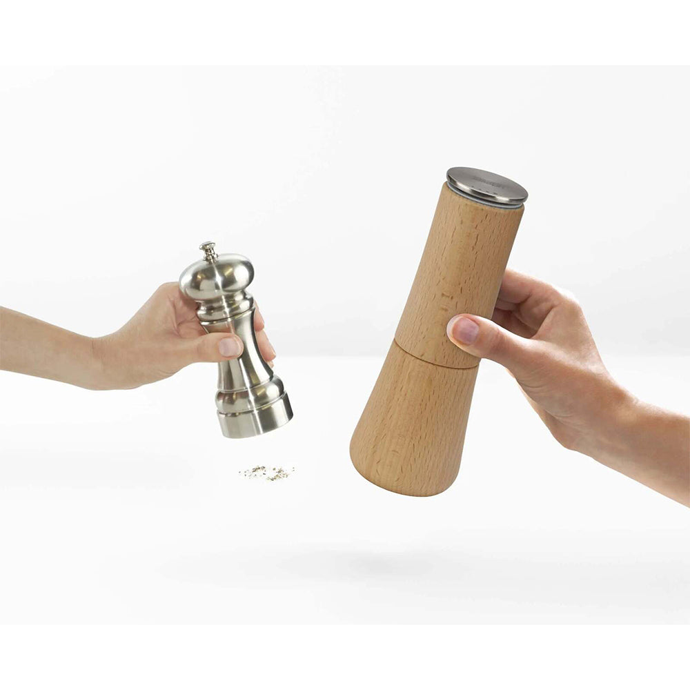 20191-joseph-joseph-milltop-wood-no-spill-salt-mill-beech