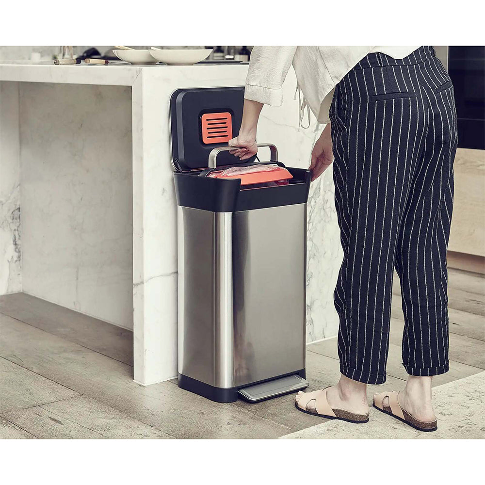 30030-joseph-joseph-titan-30l-68cm-trash-bin-storage-stainless-steel