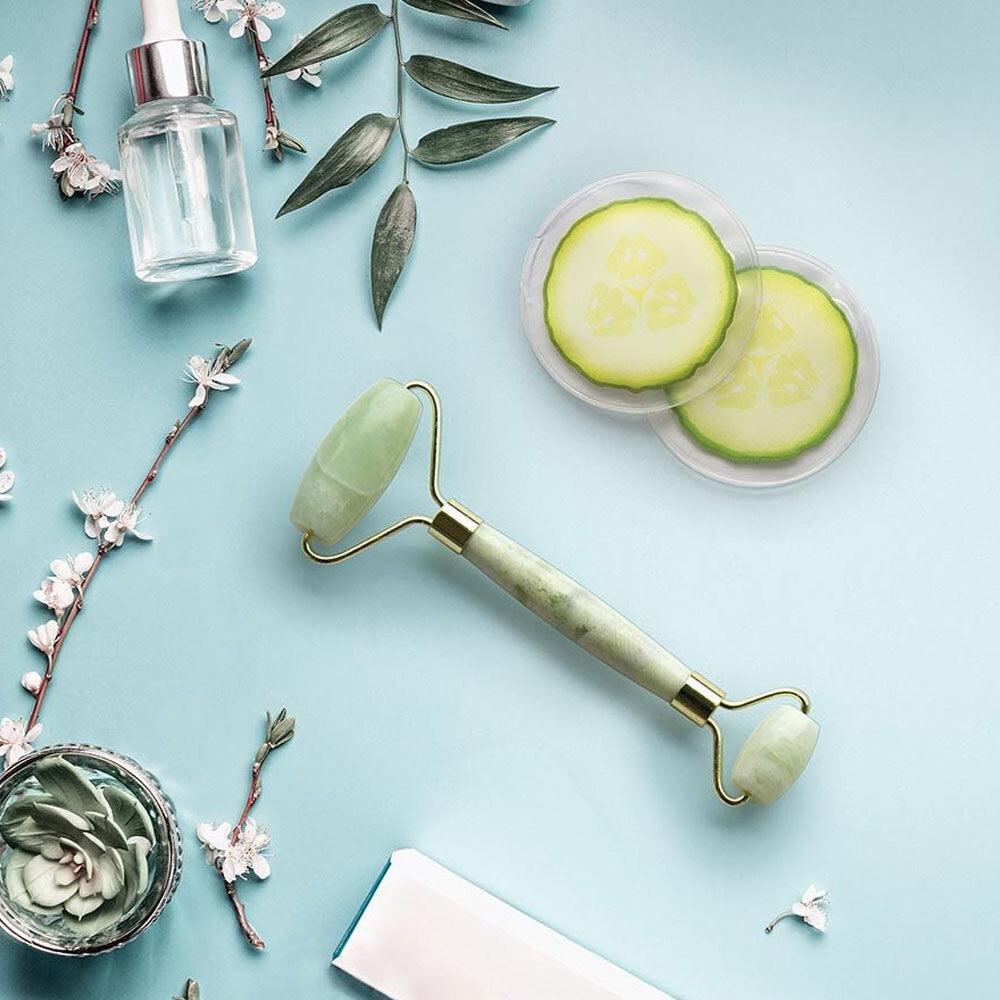 37987-jd-is-gift-natural-crystal-facial-roller-jade