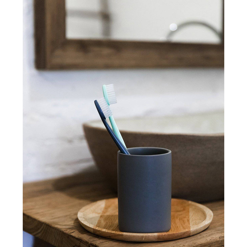 400074-nfco-bio-soft-bristles-toothbrush-w-stand-pirate-black