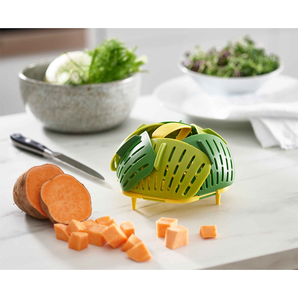 45030-joseph-joseph-bloom-16cm-folding-steamer-basket-green