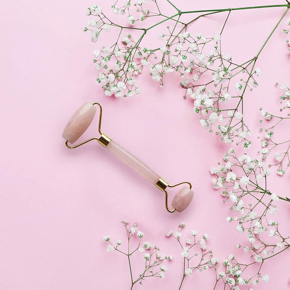 37987-rq-is-gift-natural-crystal-facial-roller-rose-quartz