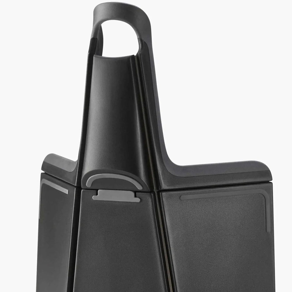 60205-joseph-joseph-chop2pot-plus-large-folding-chopping-board-black