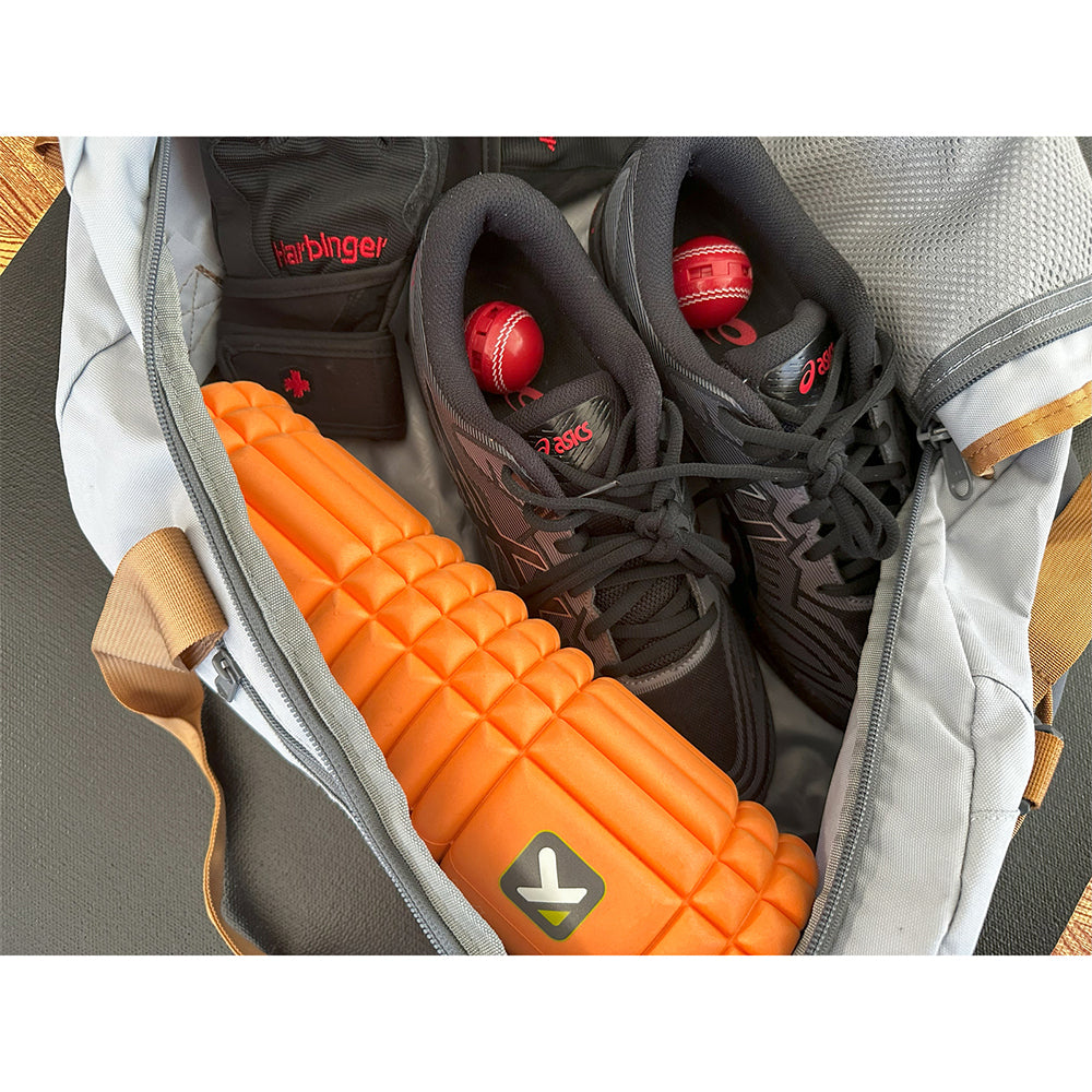 64475-2pc-sofsole-cricket-4cm-sneaker-balls-shoe-deodorisers-red