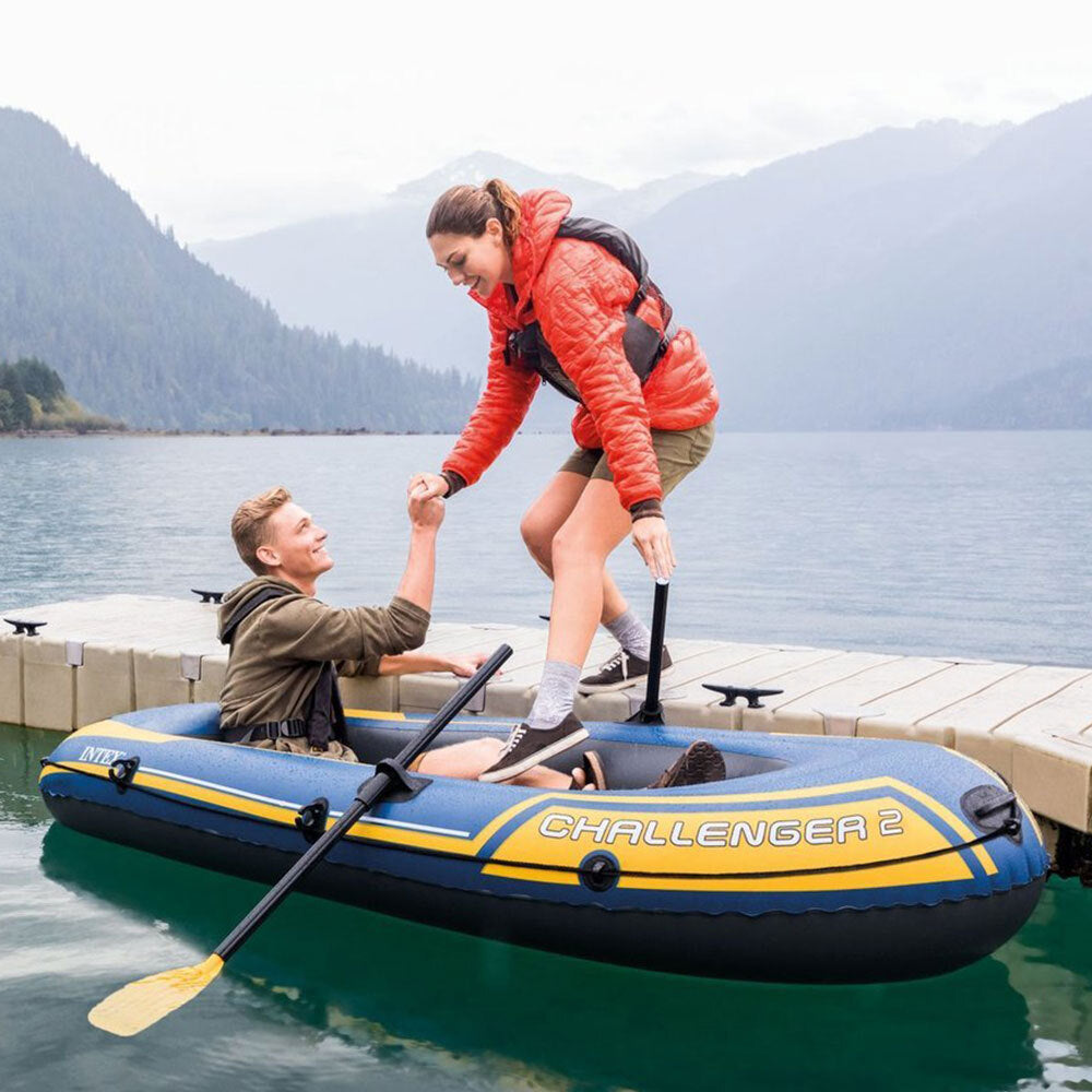 68367np-intex-challenger-2-boat-set