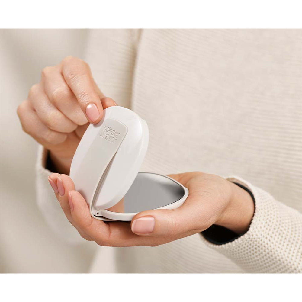 75006-joseph-joseph-viva-2-in-1-compact-magnifying-mirror-shell