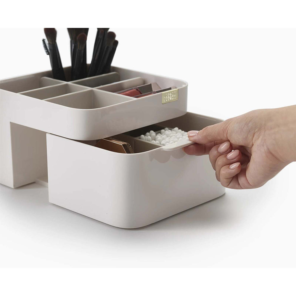 75007-joseph-joseph-make-me-up-compact-mirror-cosmetic-organiser-set