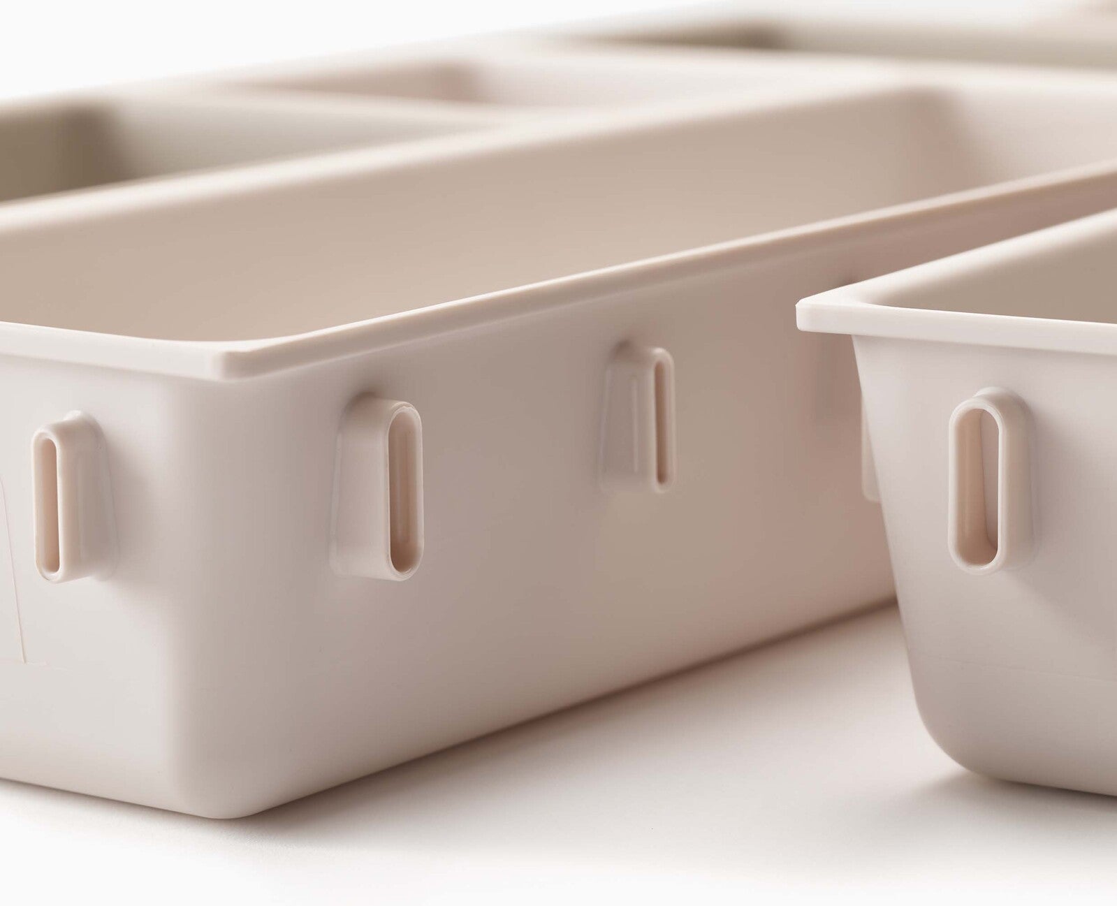 75009-7pc-joseph-joseph-viva-makeup-shell-drawer-organiser-tray-set