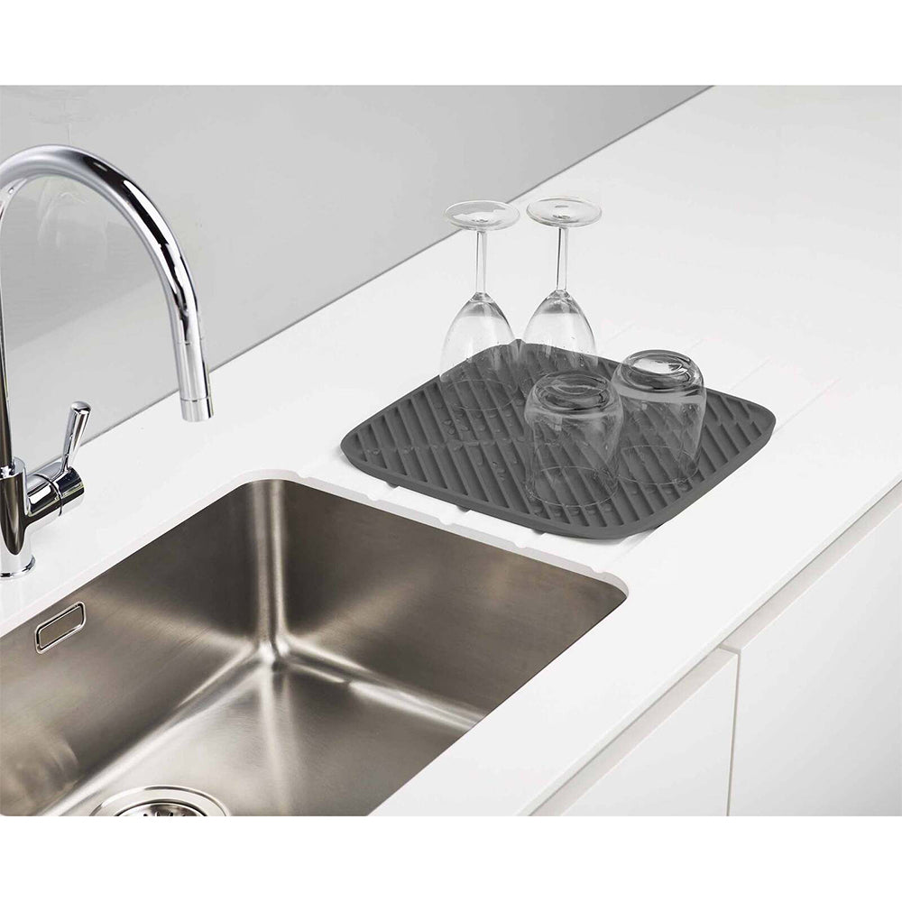 85089-joseph-joseph-flume-43-5cm-dish-draining-mat-large-grey