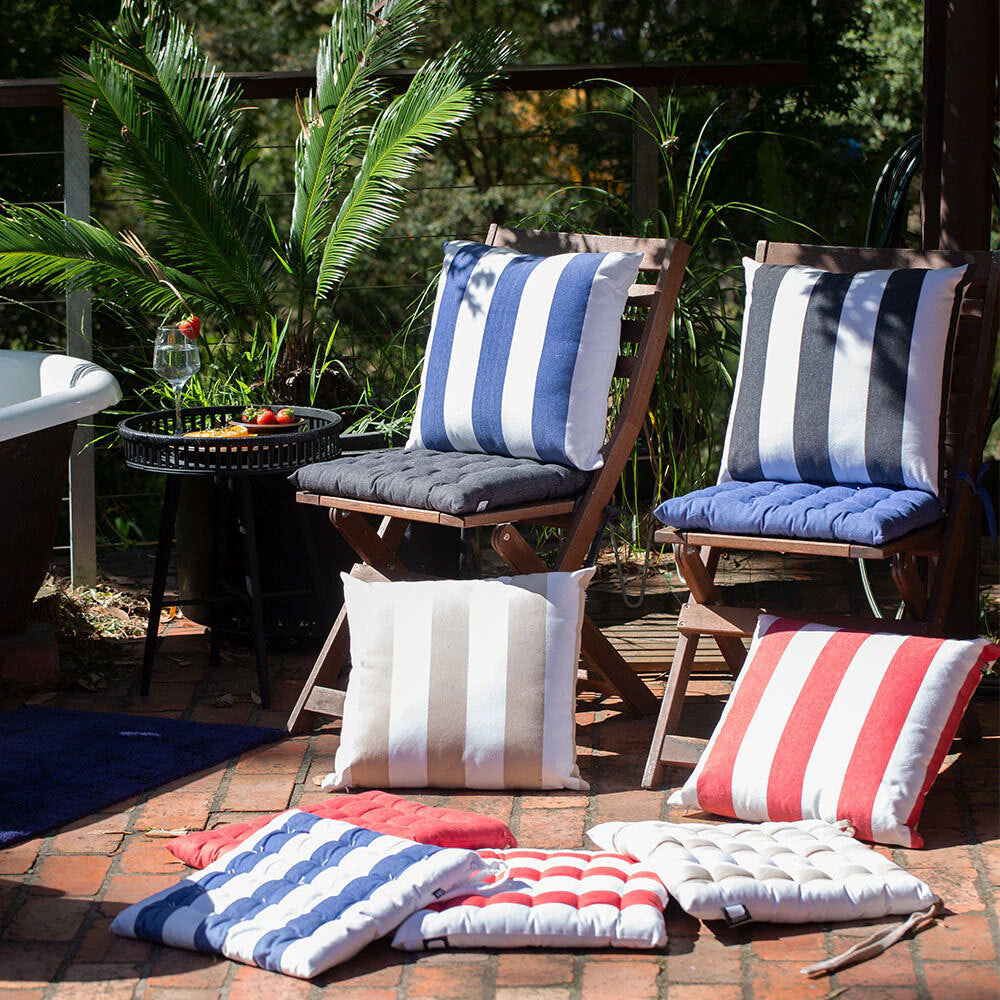 J. Elliot Outdoor Stripe Cushion 50x50cm Red