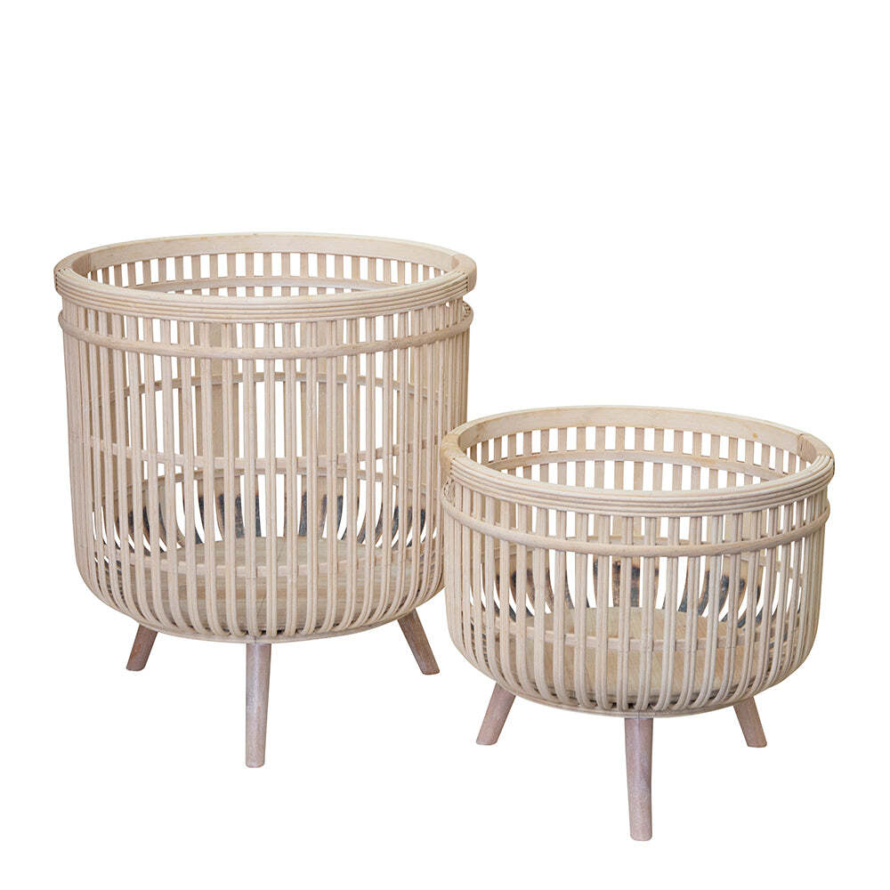 J. Elliot Shay Set of 2 Planters 38x38x42.5cm & 33x33x30cm Whitewash