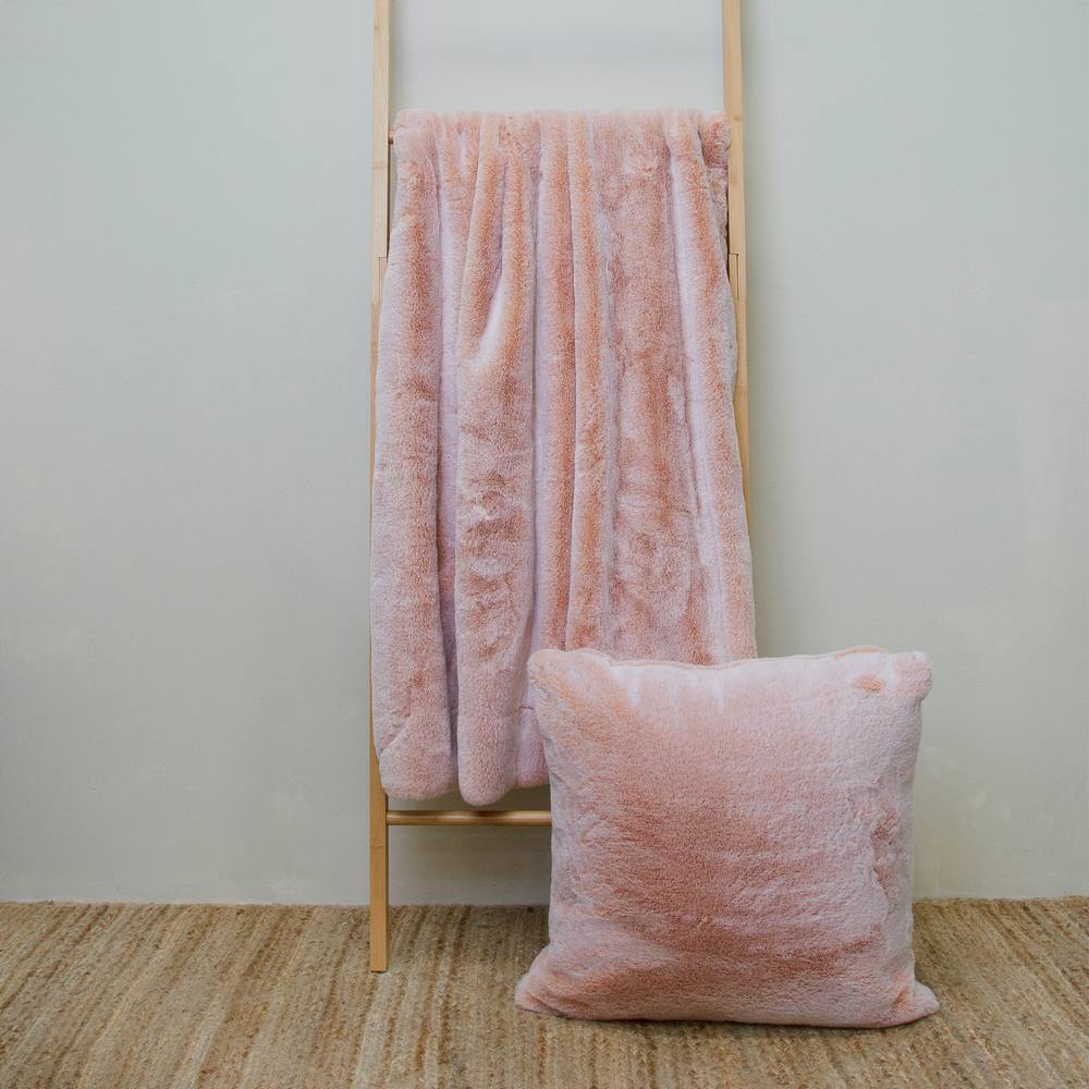 J.Elliot Home Archie Faux Fur 130x160cm Throw Blanket - Soft Pink