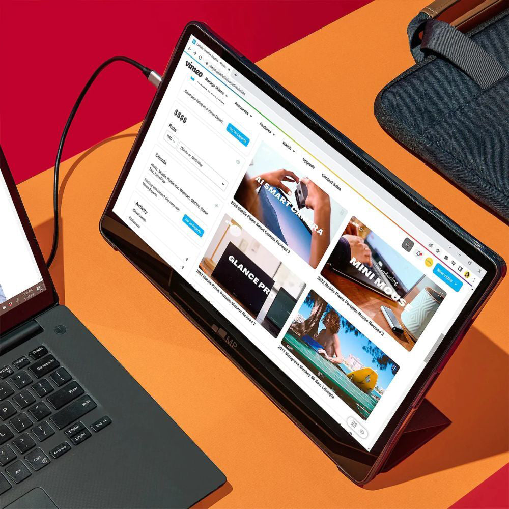 101-1012p01-mobile-pixels-15-6-glance-plus-portable-oled-full-hd-laptop-monitor
