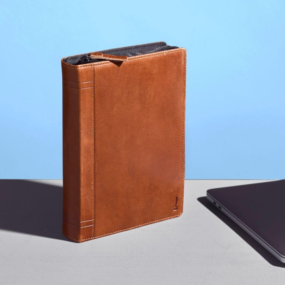 12-1808-twelve-south-journal-caddysack-cognac