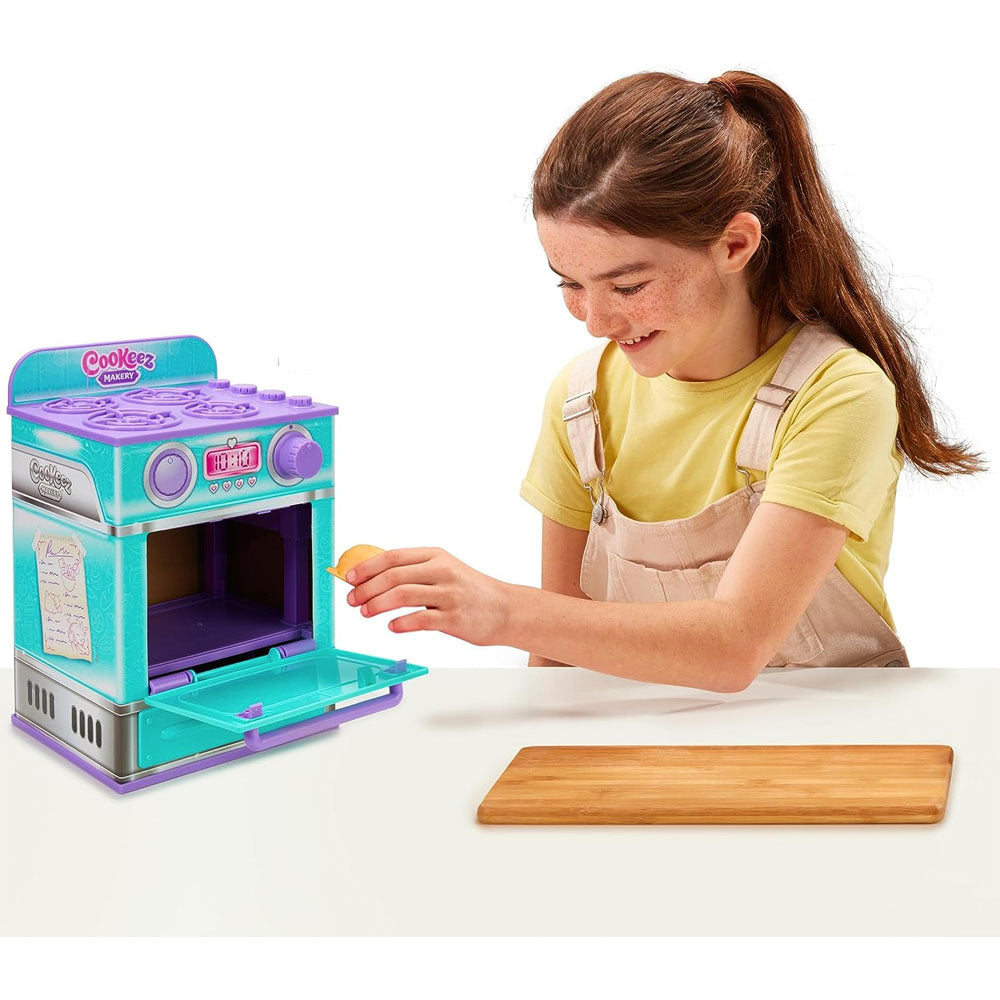 23501-aa0-0000-cookeez-makery-season-1-oven-playset-bread-kids-childrens-toy-5y