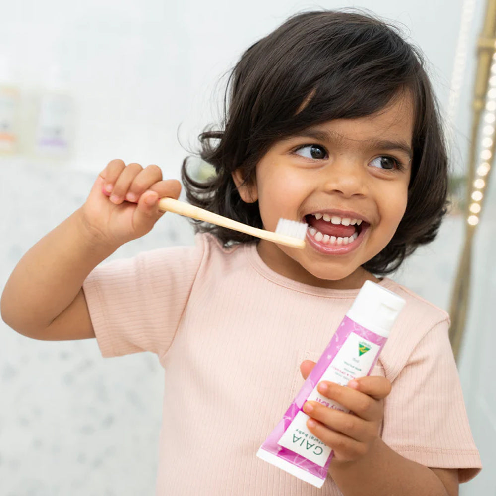 4734-srt-gaia-natural-baby-berry-burst-probiotic-toothpaste-50g-6m