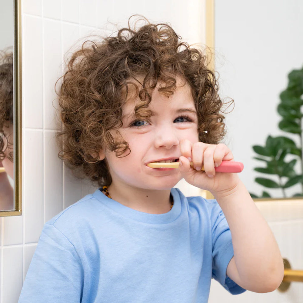 4736-srt-gaia-natural-baby-bubblegum-probiotic-toothpaste-50g-6m