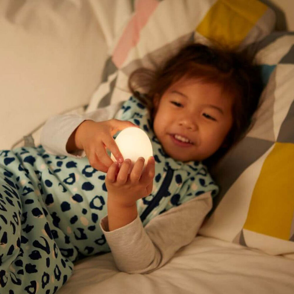 491008-tommee-tippee-2-in-1-portable-night-light-penguin