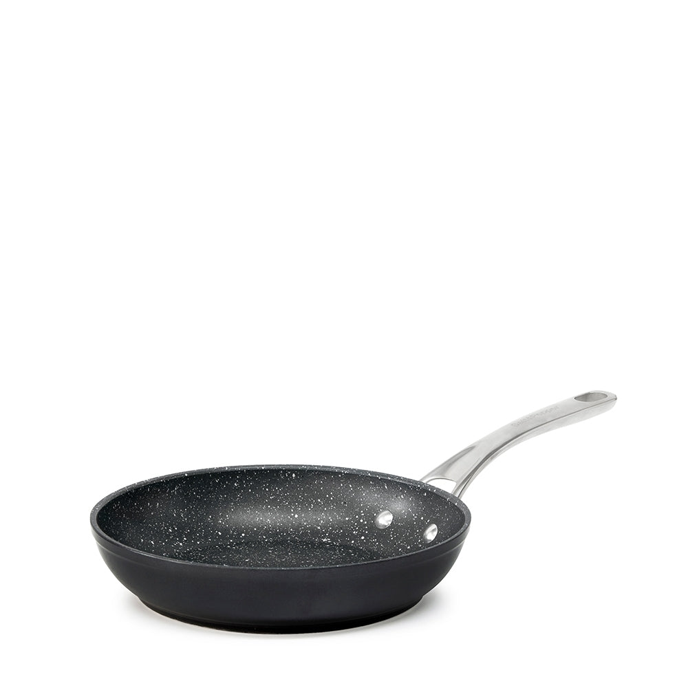 51038-salt-amp-pepper-tan-ium-frypan-20cm-black-aluminium-non-stick