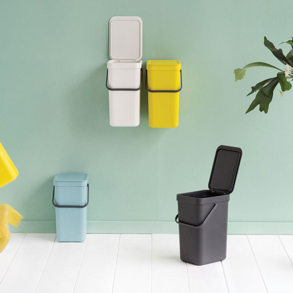 5109744-brabantia-12l-sort-go-waste-bin-mint